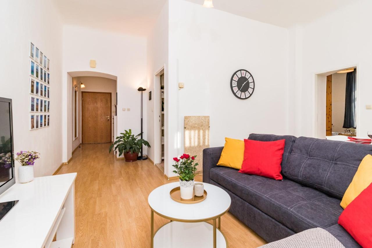 Apartman Lussi Πούλα Εξωτερικό φωτογραφία