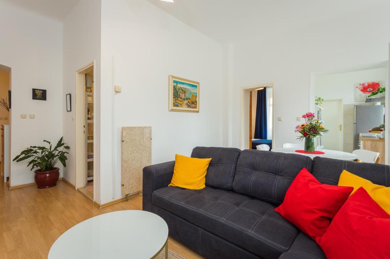 Apartman Lussi Πούλα Εξωτερικό φωτογραφία