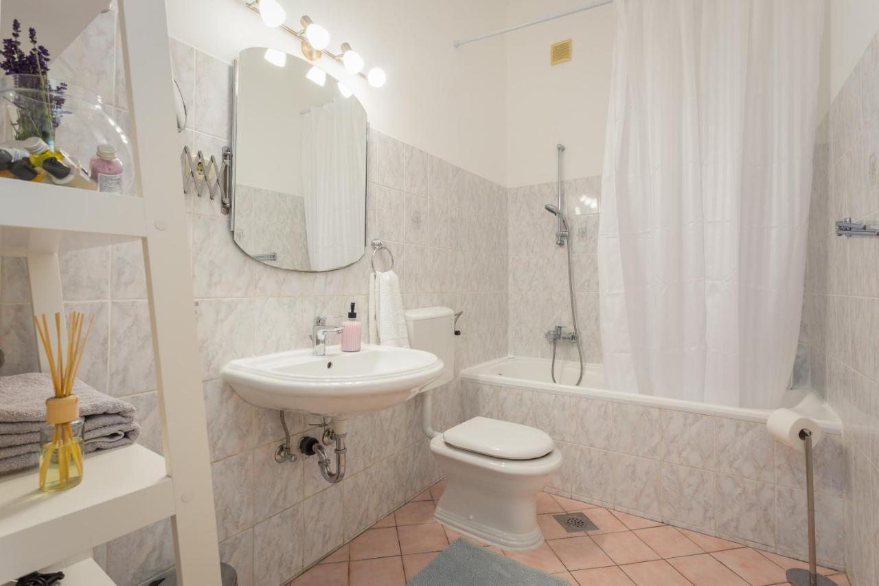 Apartman Lussi Πούλα Εξωτερικό φωτογραφία
