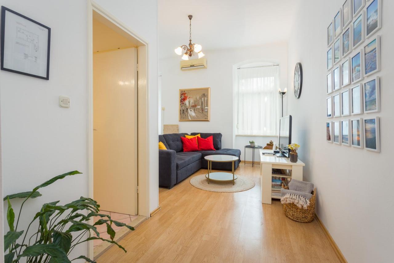 Apartman Lussi Πούλα Εξωτερικό φωτογραφία